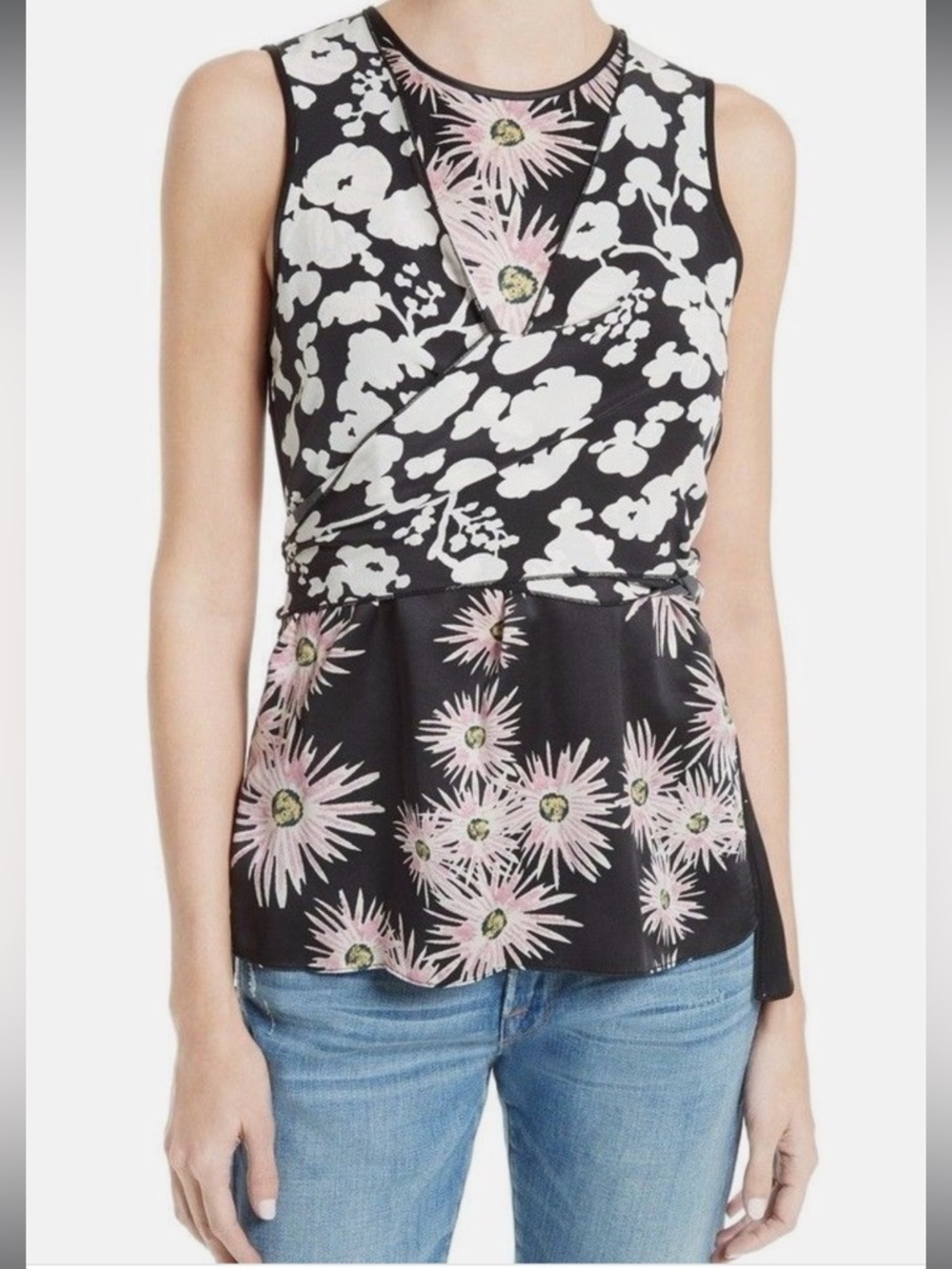 Elizabeth and James Diana Floral Print Wrap Front Top Size large